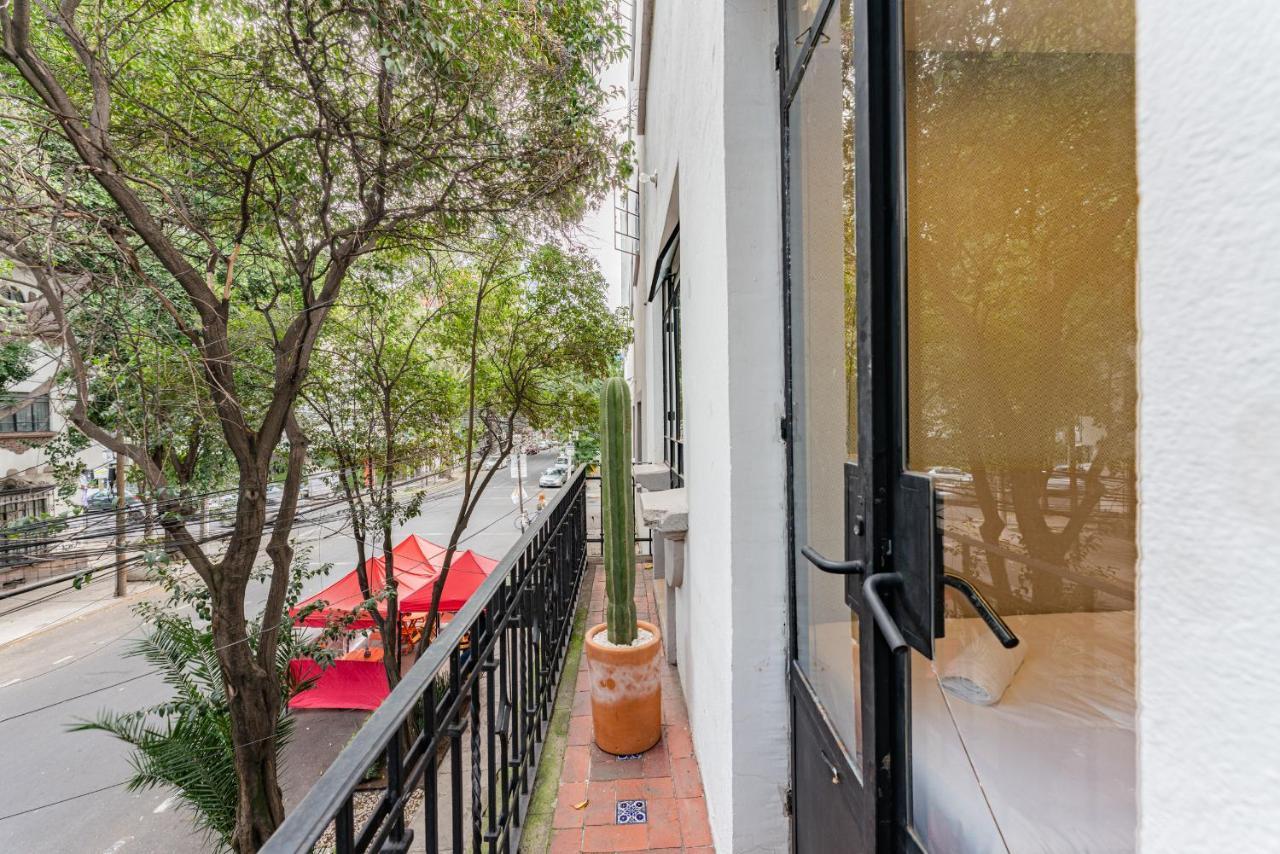 Casa Danubio Reforma By Vh Hostel Mexico City Exterior photo